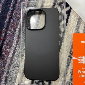 New in Box Torras Black iPhone 16 Slim Fit Phone Smartphone Case